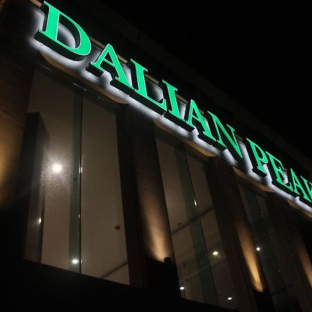 Dalian Peak Hotel Анхелес Екстериор снимка